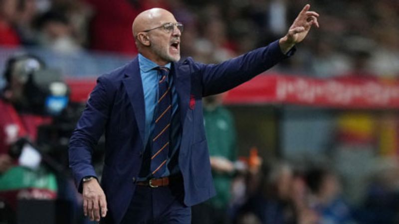 su-nghiep-va-thanh-tuu